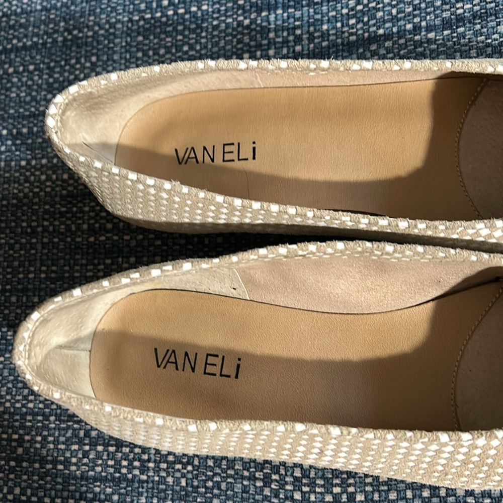 Vaneli Frankie Suede Checkered Flats size 9.5N - Picture 2 of 7